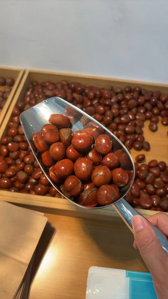 迁西板栗 糖炒栗子 炒栗子 板栗网提供